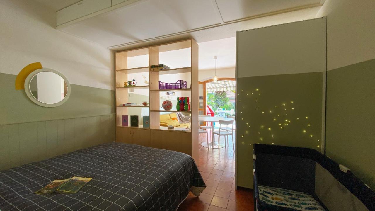Babyaccommodation Stay In Family II Pietra Ligure Exterior foto