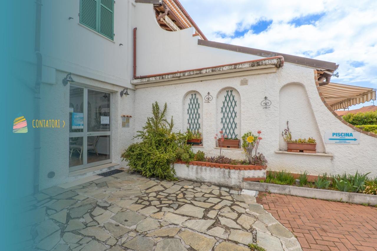 Babyaccommodation Stay In Family II Pietra Ligure Exterior foto